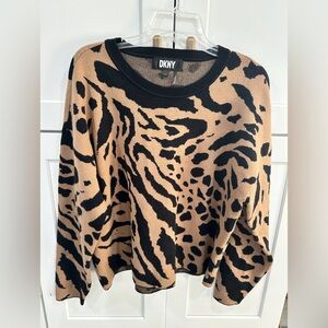 DKNY‎ LEOPARD PRINT SWEATER Sz L